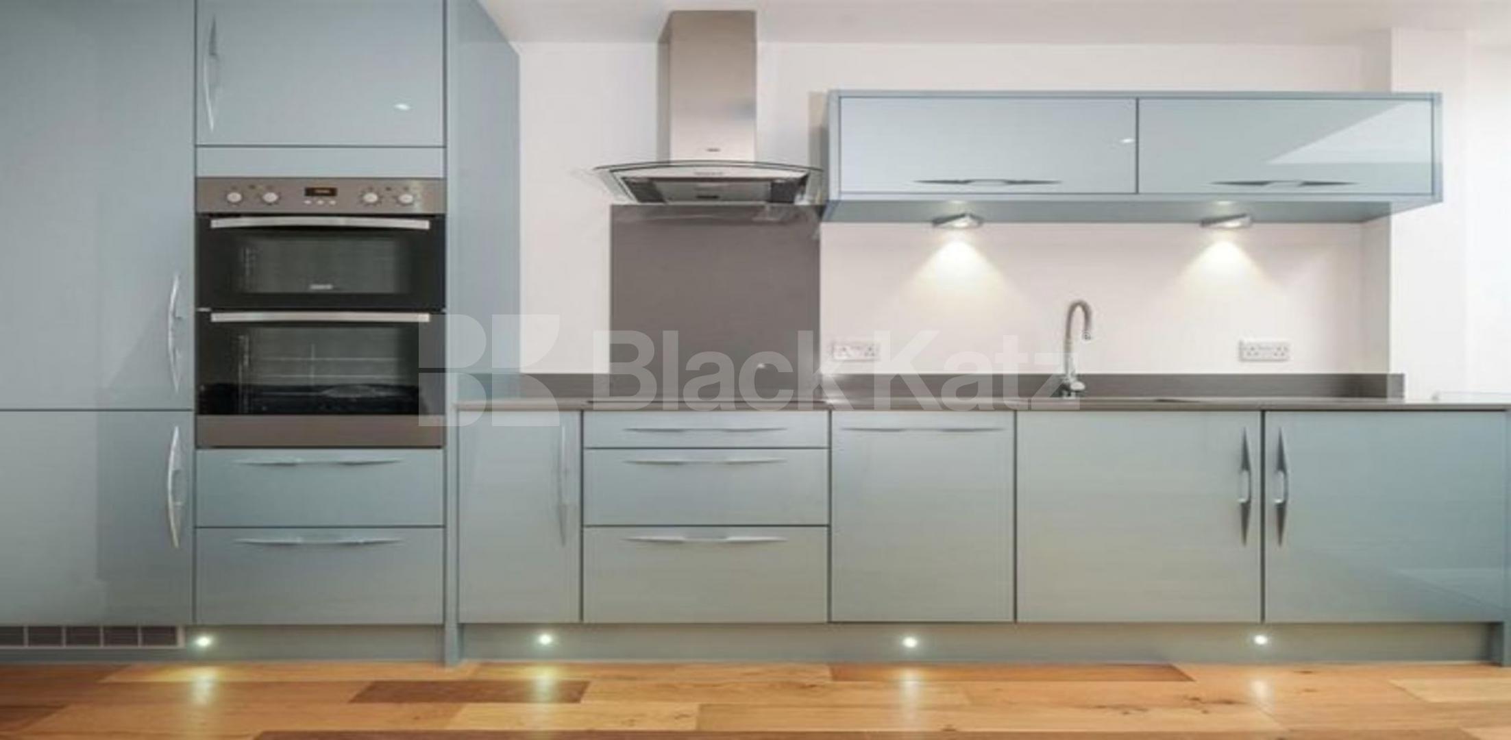 			1 Bedroom, 1 bath, 1 reception Apartment			 Kings Cross Road, KINGS CROSS WC1X 